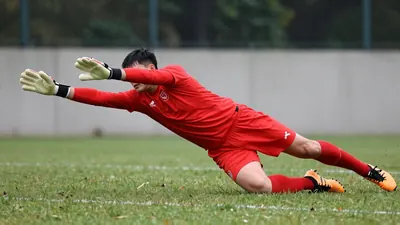 De 18-jarige Telstar-doelman Finn Mulder is opgeroepen voor het Nederlands elftal onder 19 en maakte zijn debuut in een...